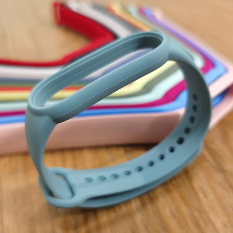 Watch Strap For Xiaomi Mi Band 7 6 5 4 3 Wristband Silicone Bracelet Wrist Straps MiBand 3/4 band5 band6 Smartwatch Accessories