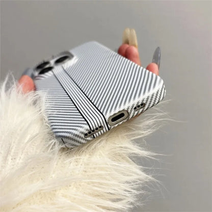 Luxury Carbon Fiber Business Plastic Phone Case For iPhone 17 16 15 14 13 12 Pro Max 11 Ultra-Thin Cool Armor Shockproof Cover