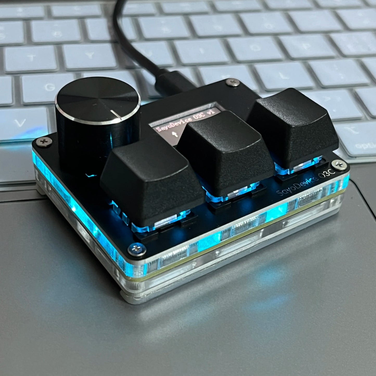O3C SayoDevice OSU O3C Rapid Trigger Hall Switches Magnetic Pink Switches Keyboard With Knob Screen Copy Paste Shotcut